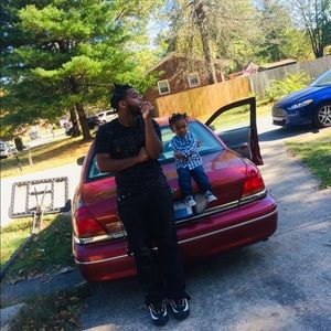 Meet your Posher, Larry